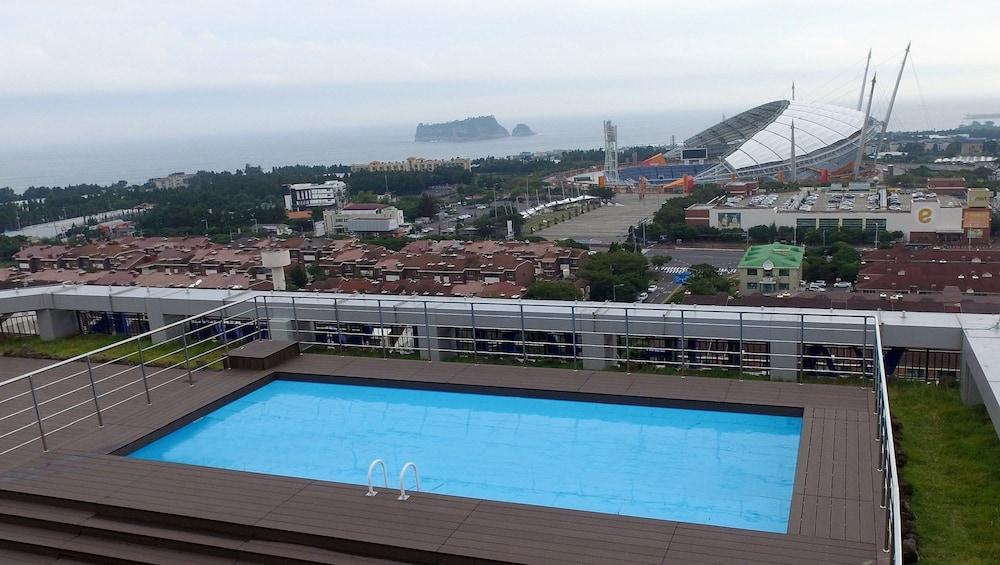 Seogwipo Js Hotel Экстерьер фото