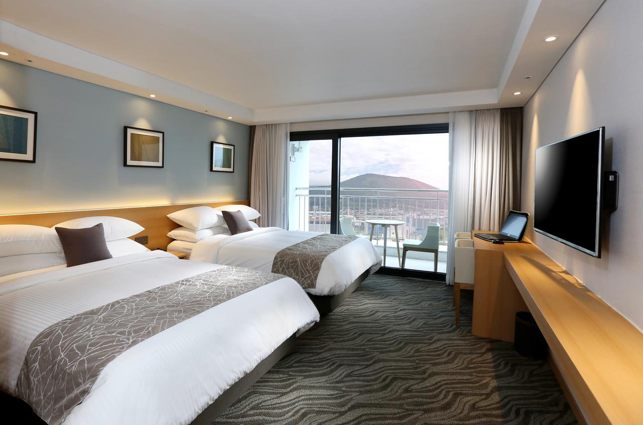 Seogwipo Js Hotel Экстерьер фото