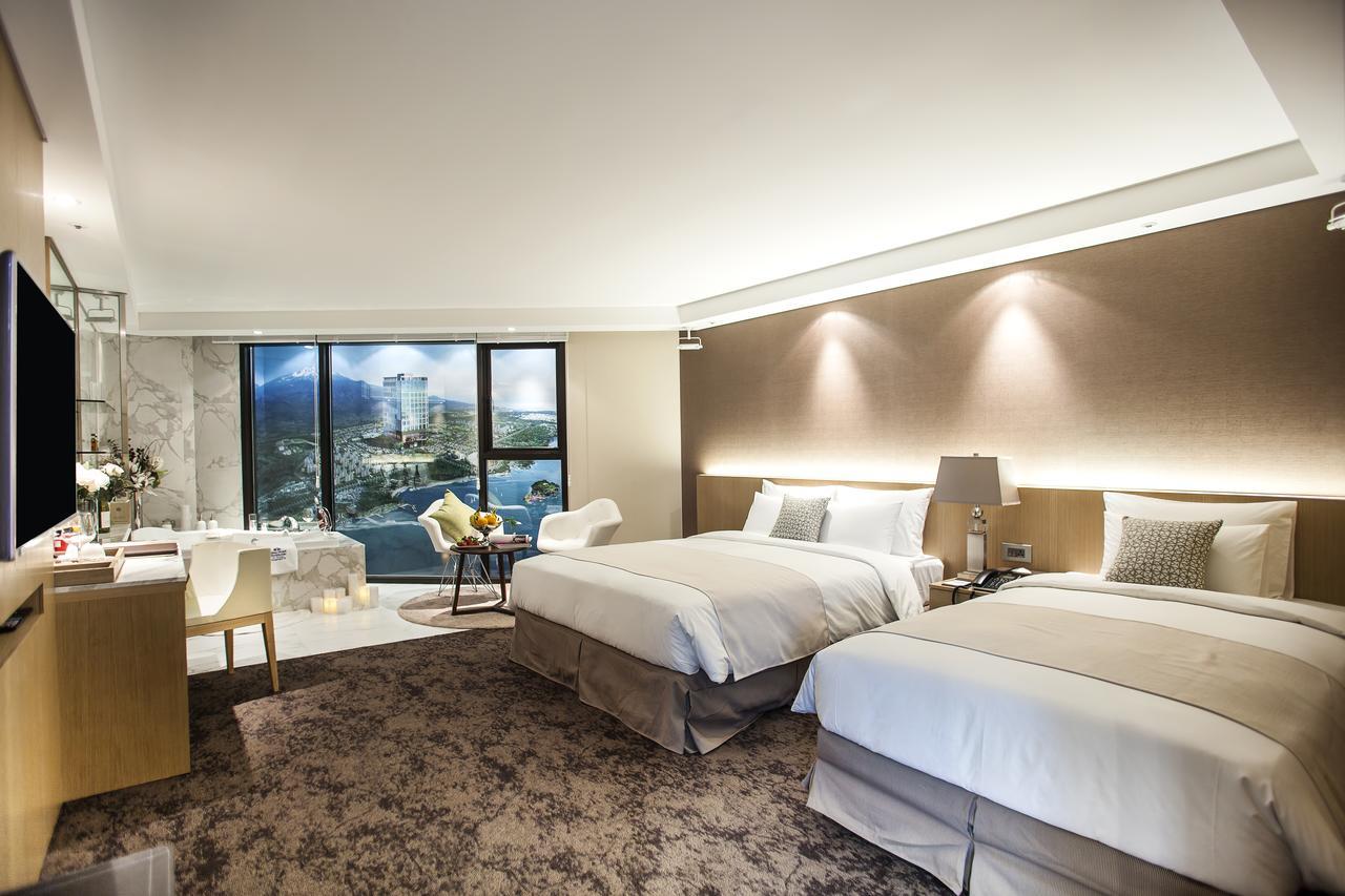 Seogwipo Js Hotel Экстерьер фото
