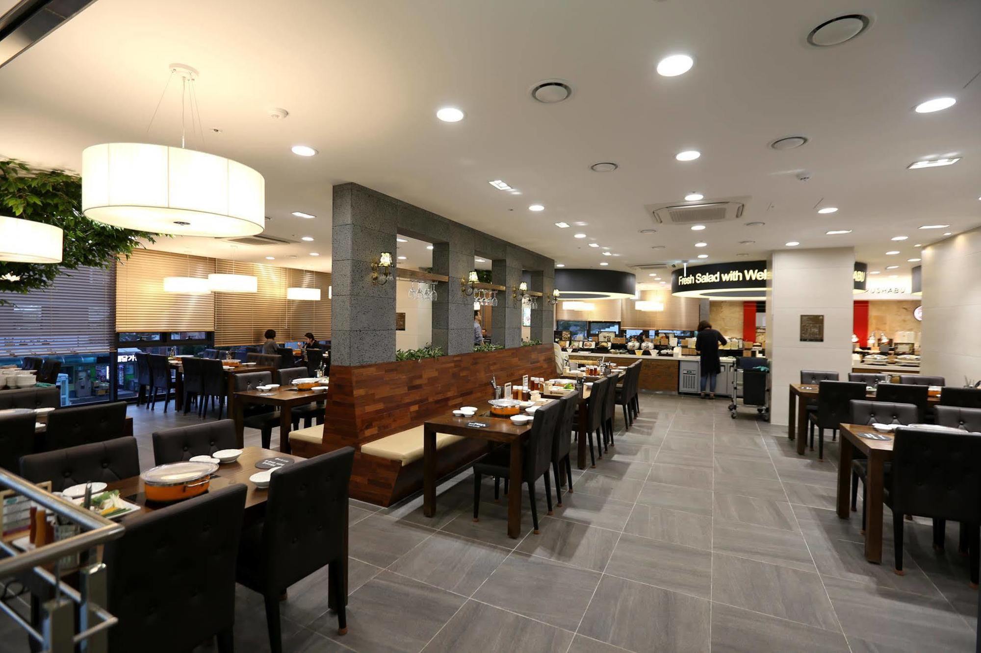 Seogwipo Js Hotel Экстерьер фото
