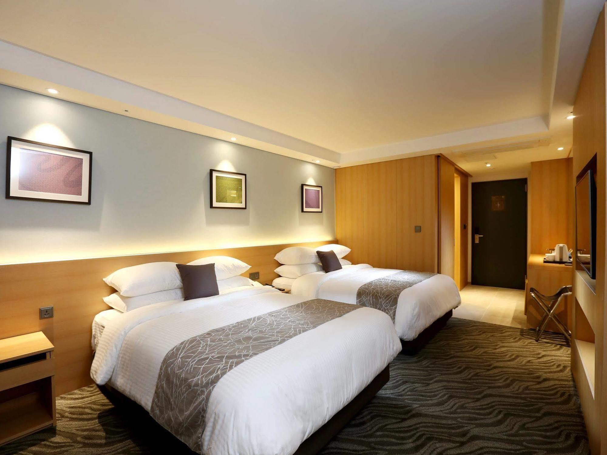 Seogwipo Js Hotel Экстерьер фото